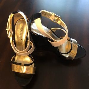 Black, White, & Gold ShoeDazzle Wedges